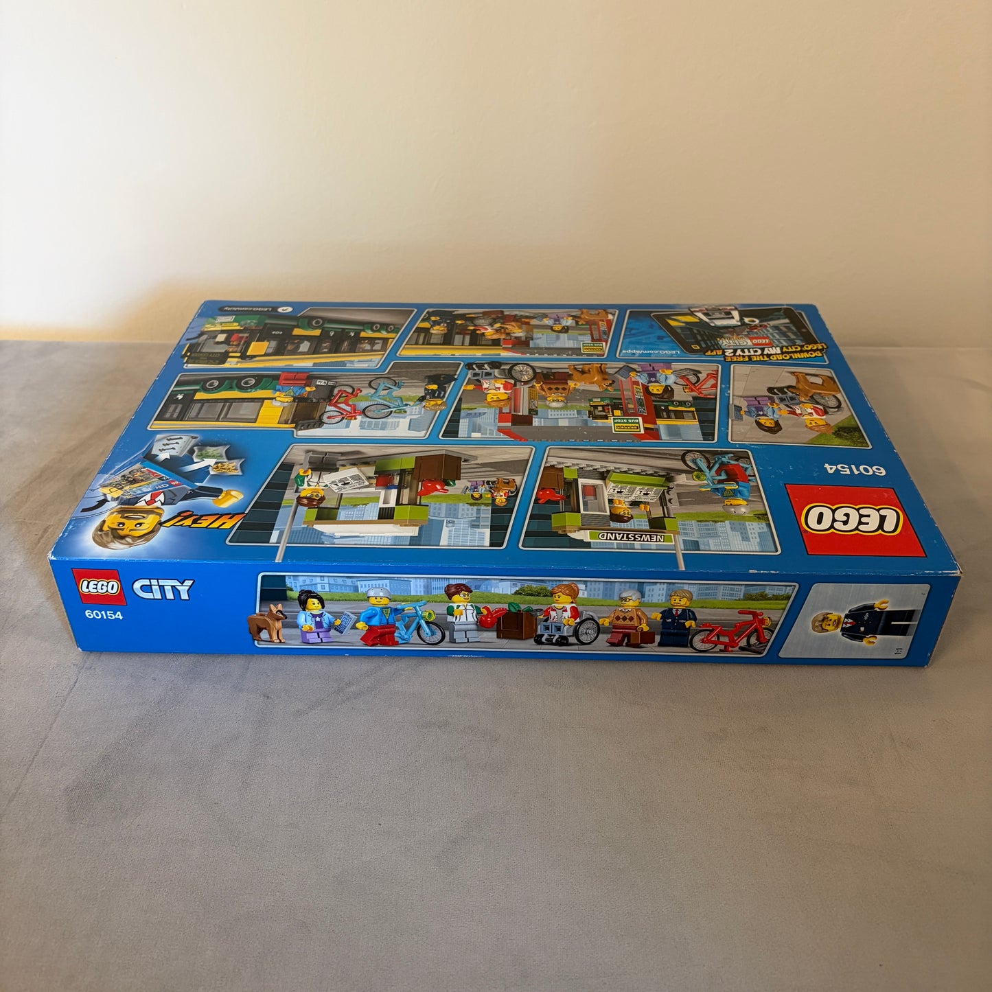 Lego City Bus Station 60154