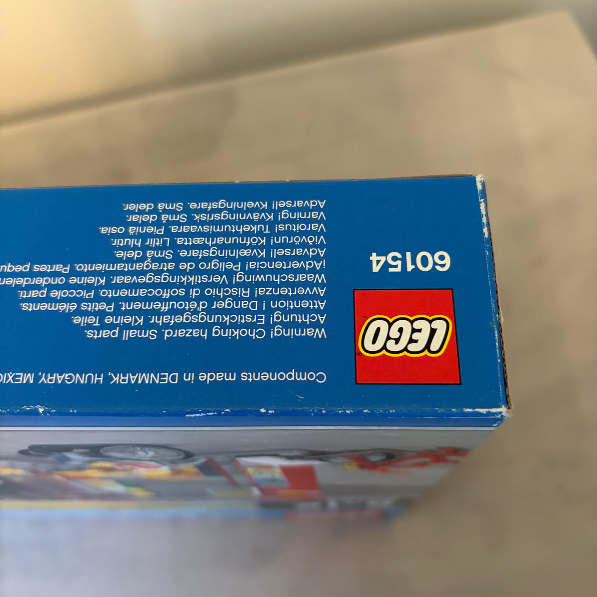 Lego City Bus Station 60154