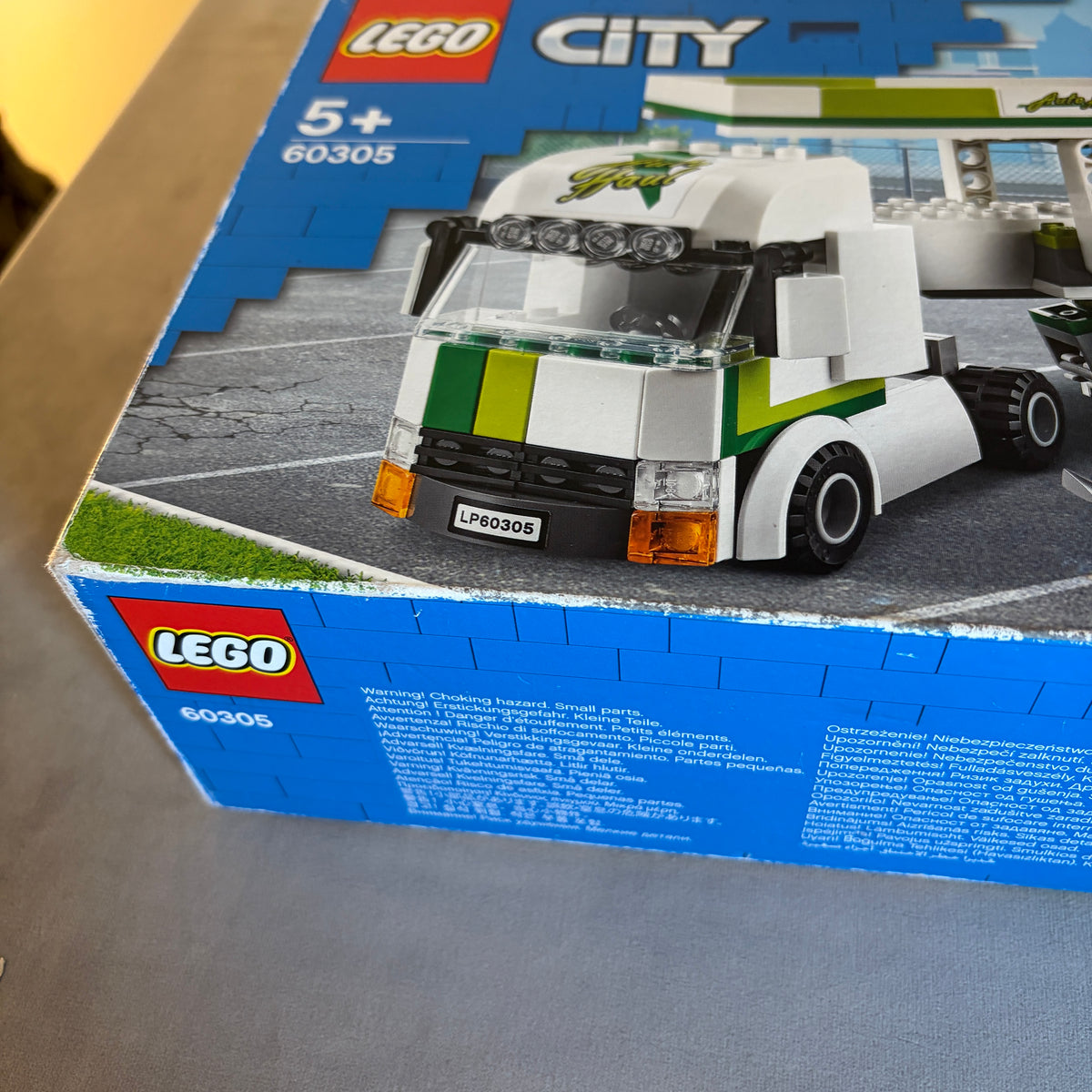 Lego City Car Transporter 60305