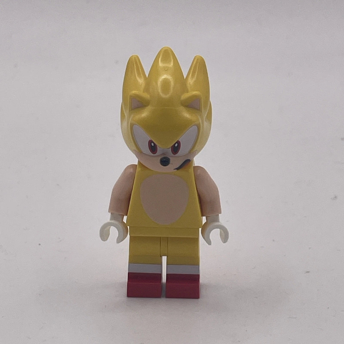 Super Sonic, son019 - LEGO® Sonic Minifigure