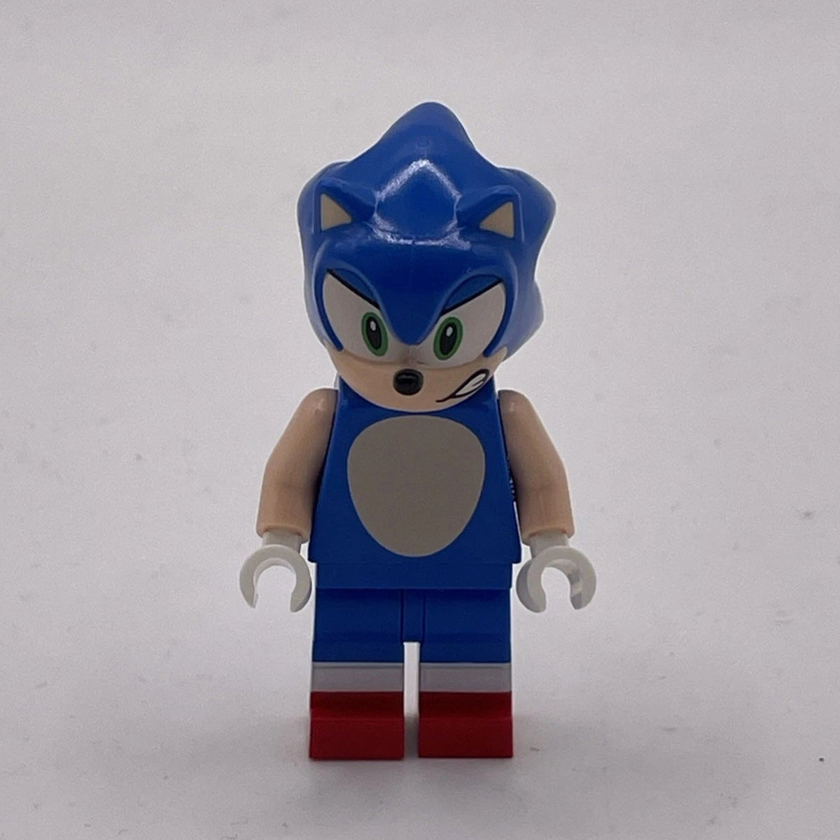Sonic the Hedgehog - Smirk to Left, son027 - LEGO® Sonic Minifigure